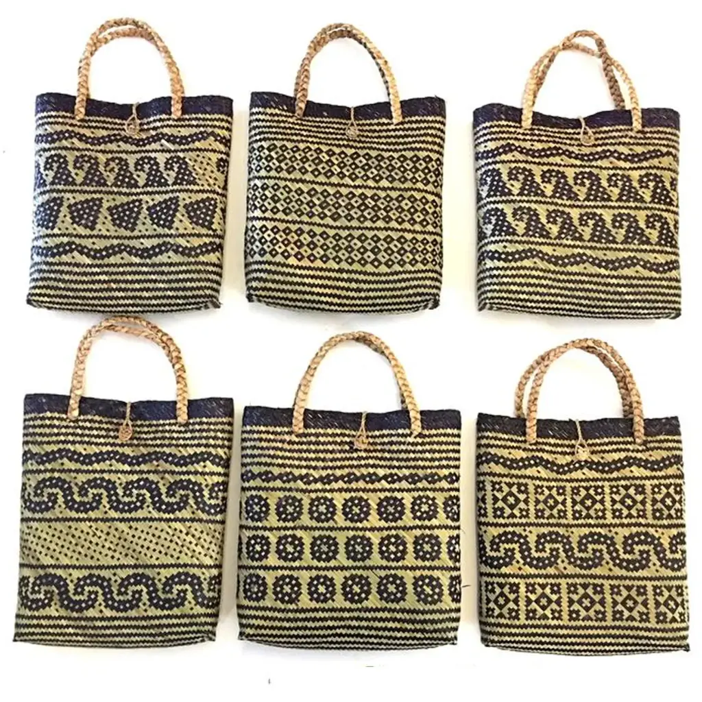 Purun Map Motif Bag, Dayak Motif Rattan Bag, Ethnic Kalimantan Woven Bag